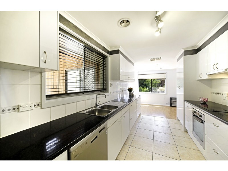 2 Forsyth Place, Charnwood ACT 2615