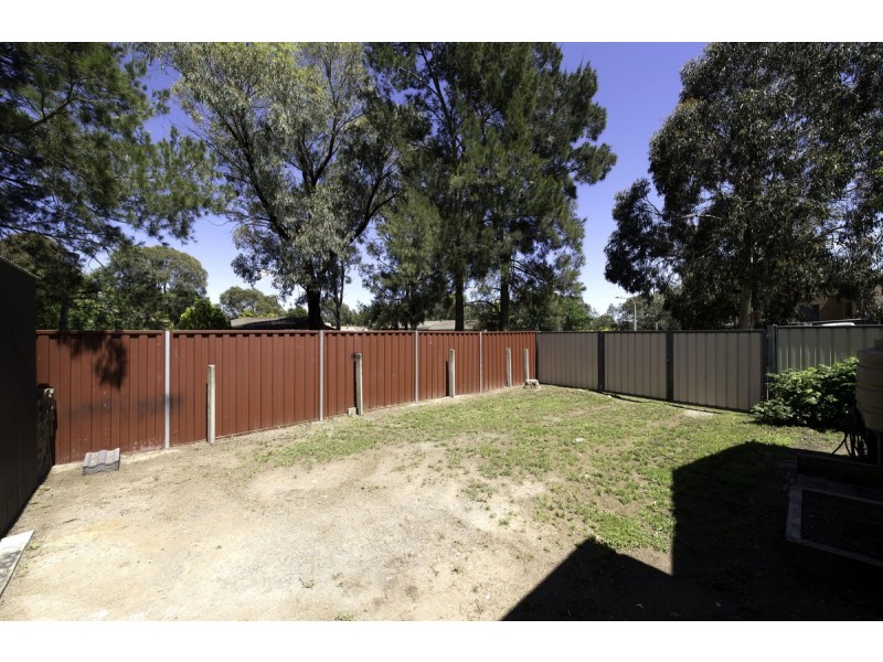 2 Forsyth Place, Charnwood ACT 2615