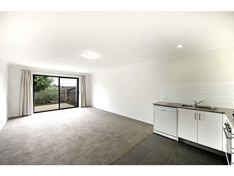 7/204 Macfarlane Burnet Avenue, Macgregor ACT 2615