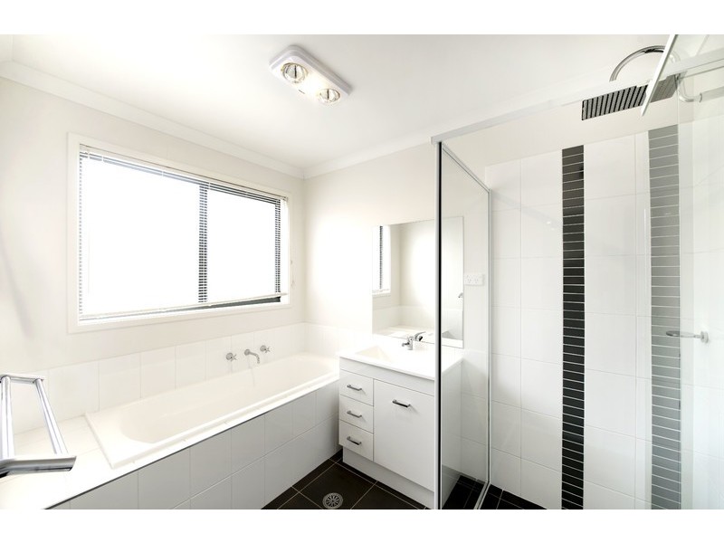 7/204 Macfarlane Burnet Avenue, Macgregor ACT 2615
