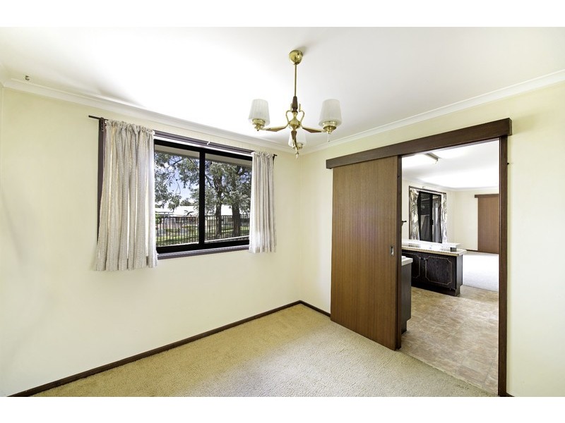 15 Brownlow Place, Holt ACT 2615