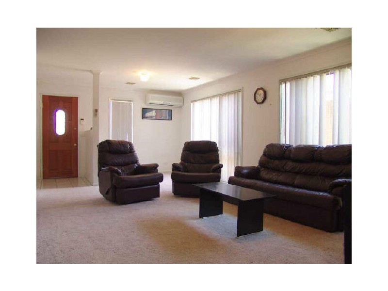 1 Matzek Place, Dunlop ACT 2615