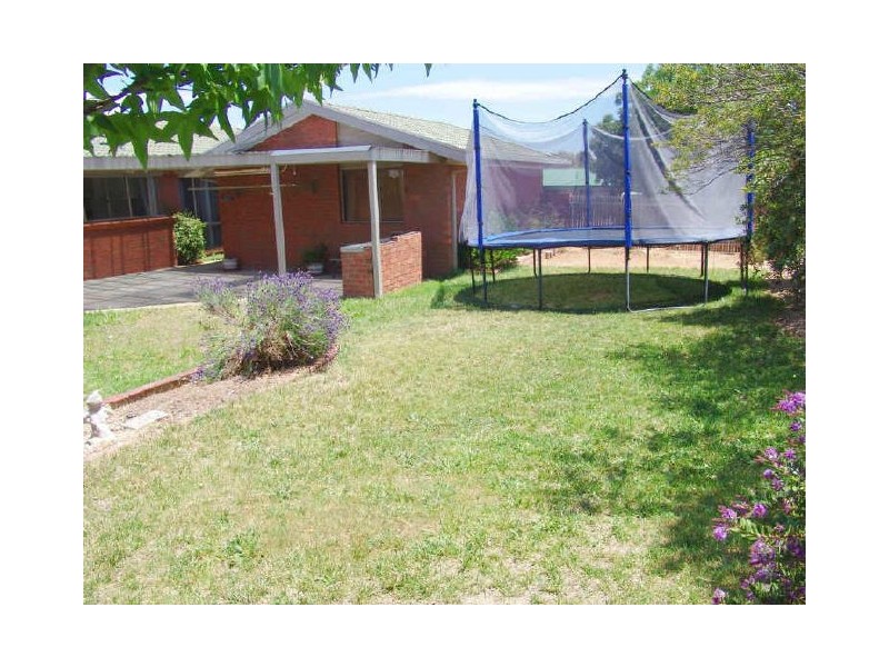 1 Matzek Place, Dunlop ACT 2615