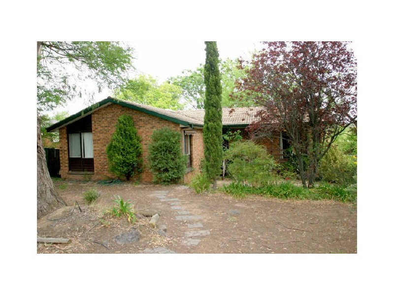 23 Clubbe Crescent, Macgregor ACT 2615