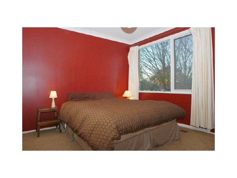 23 Clubbe Crescent, Macgregor ACT 2615