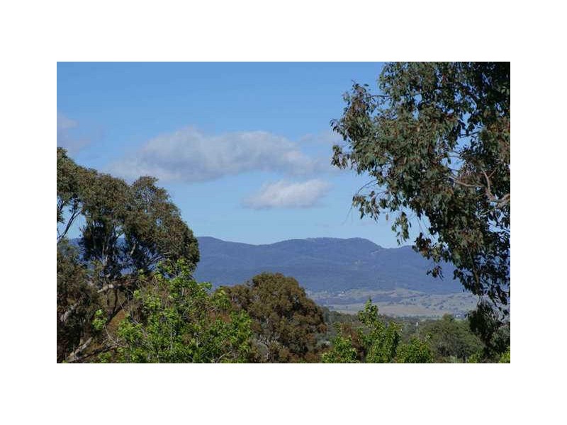 5 Edols Place, Charnwood ACT 2615