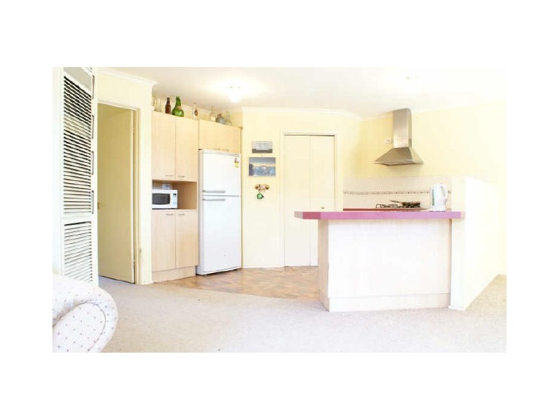 6 Allen Place, Holt ACT 2615