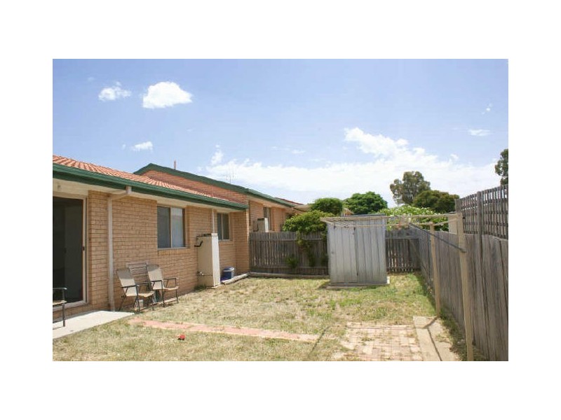 15 Fleay Place, Dunlop ACT 2615