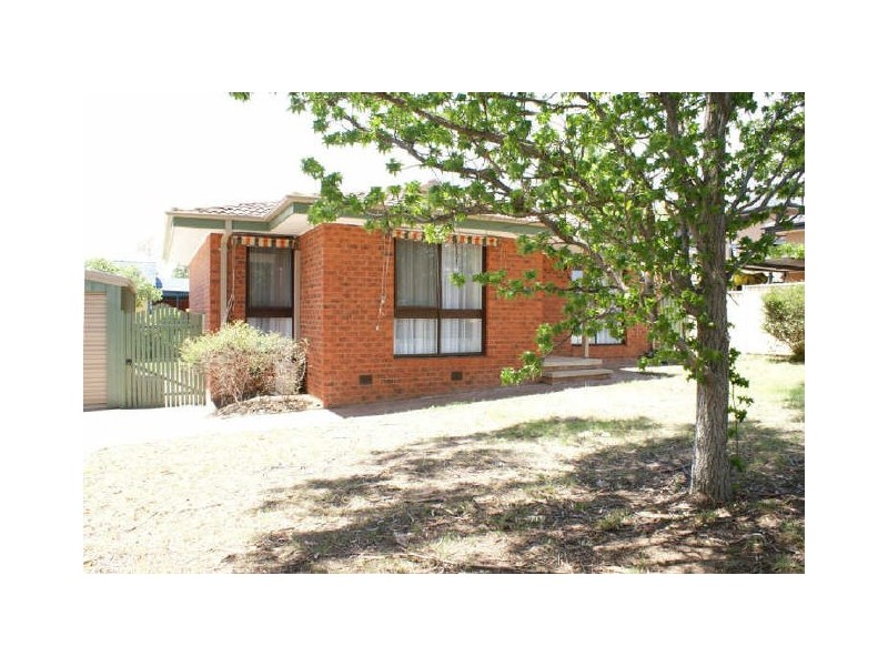 12 Duhig Place, Macgregor ACT 2615