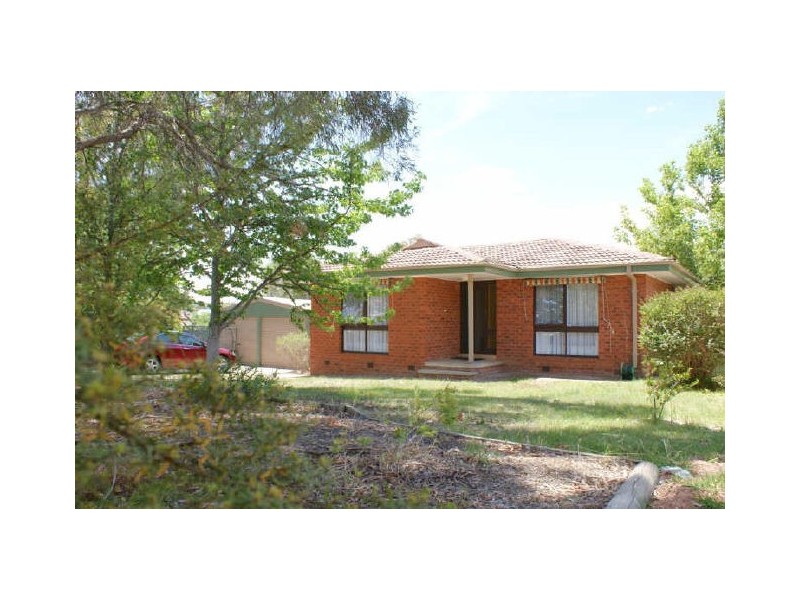 12 Duhig Place, Macgregor ACT 2615