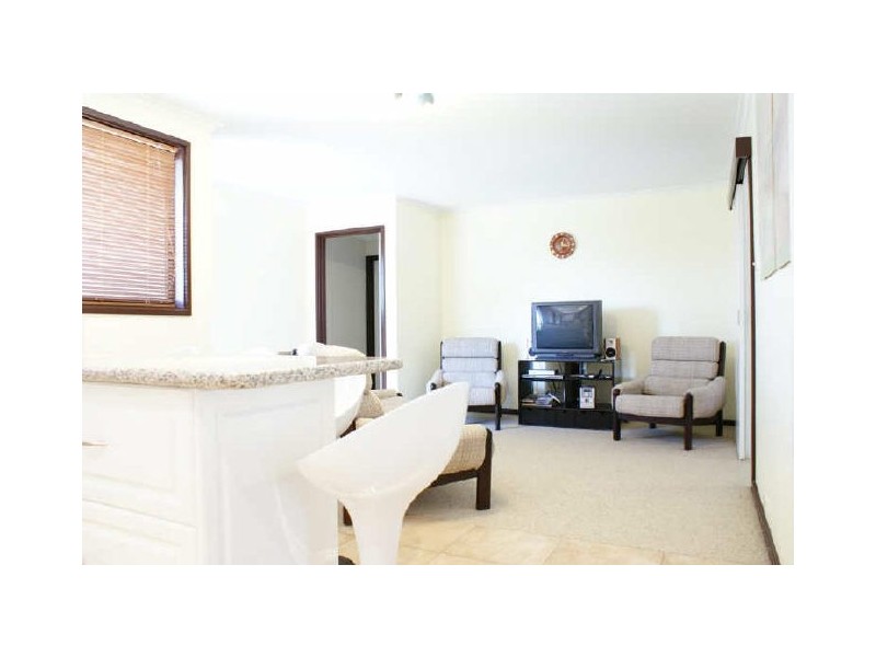 12 Duhig Place, Macgregor ACT 2615