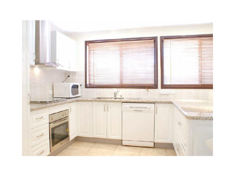 12 Duhig Place, Macgregor ACT 2615