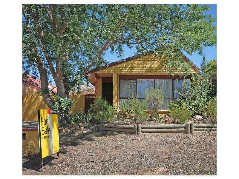 3 Macfarlan Place, Latham ACT 2615