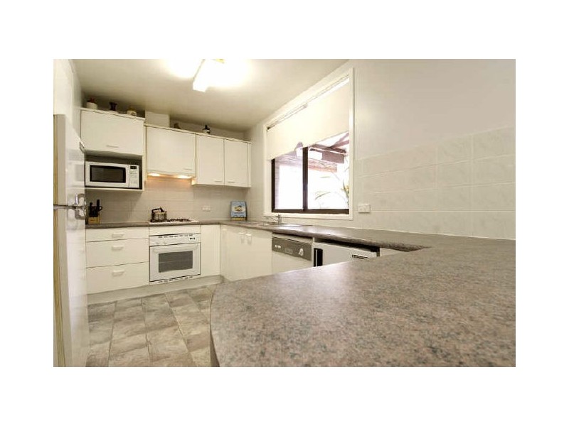 2 Crowley Court, Charnwood ACT 2615