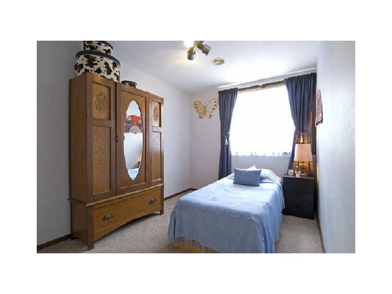 2 Crowley Court, Charnwood ACT 2615