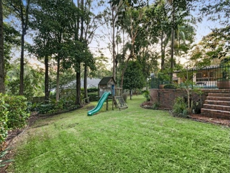 152 Burns Road, Turramurra NSW 2074