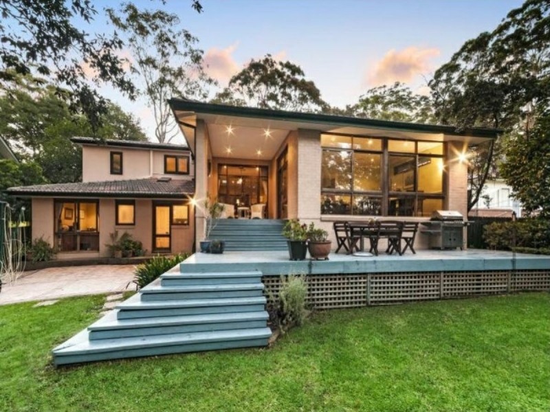 152 Burns Road, Turramurra NSW 2074
