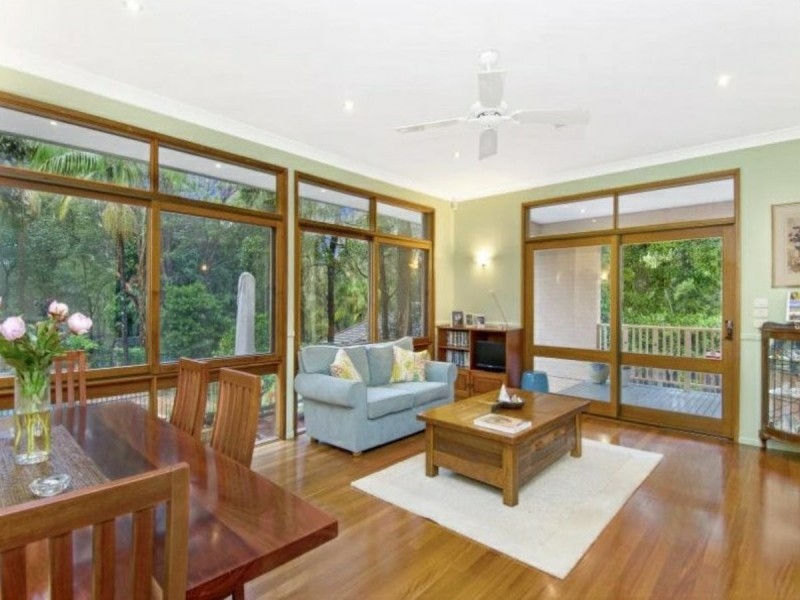 152 Burns Road, Turramurra NSW 2074