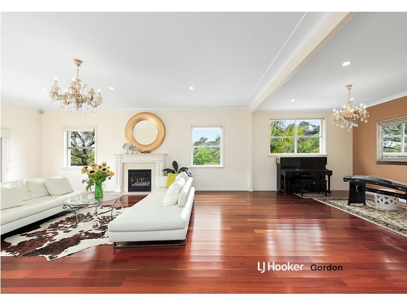 33 Robinson St, East Lindfield NSW 2070