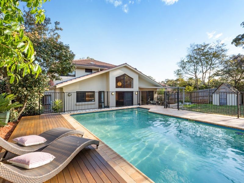 32 Knowlman Avenue, Pymble NSW 2073