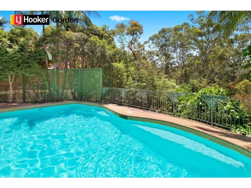 18 Whitehaven Street, St Ives NSW 2075