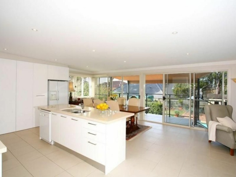 27 Woodside Ave, Lindfield NSW 2070