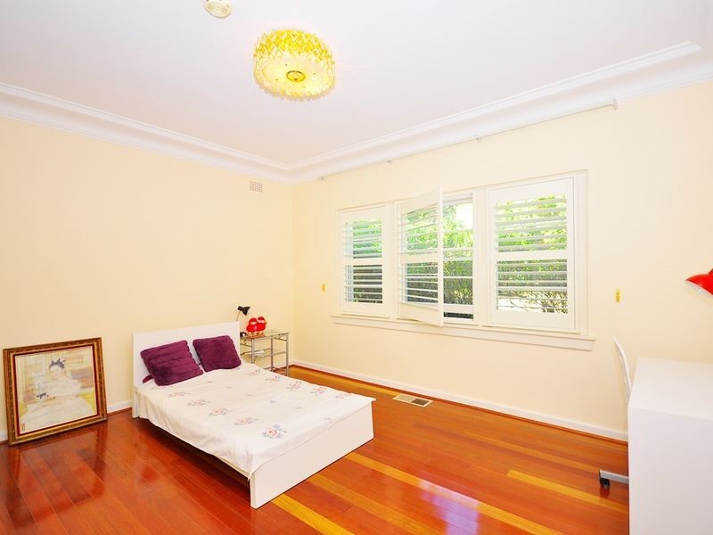 5 Yarrara Road, Pymble NSW 2073