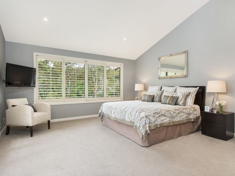 15 St Andrews Drive, Pymble NSW 2073