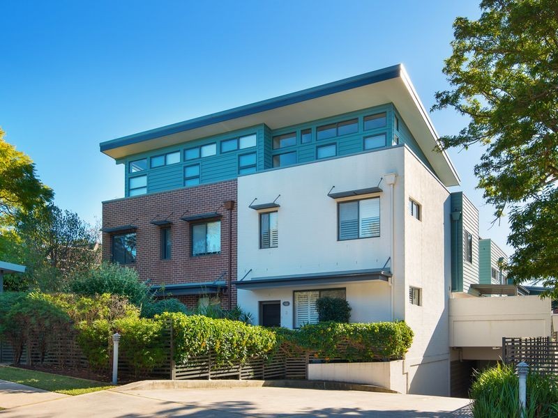 5/6 Shinfield Avenue, St Ives NSW 2075