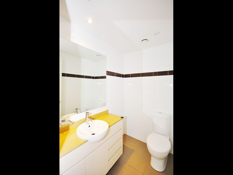 U602/12 avon road, Pymble NSW 2073