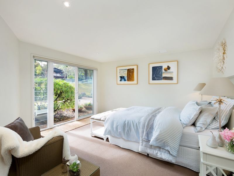 132 Booralie Road, Duffys Forest NSW 2084