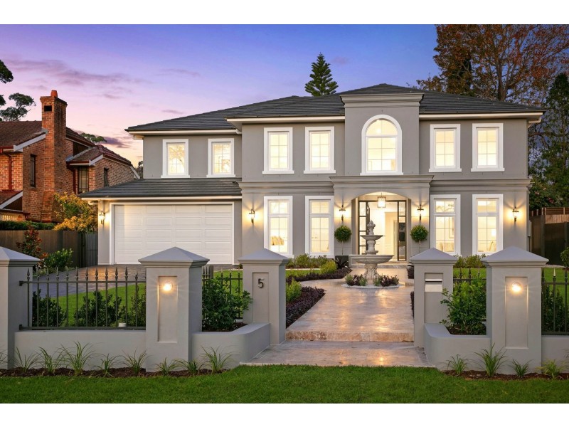 5 Karoom Ave, St Ives NSW 2075