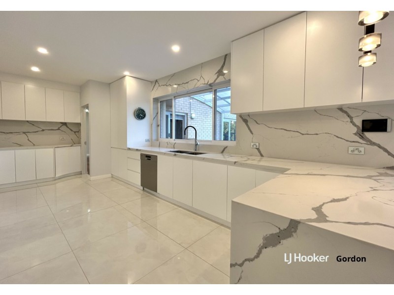 15 Rosetta Ave, Killara NSW 2071