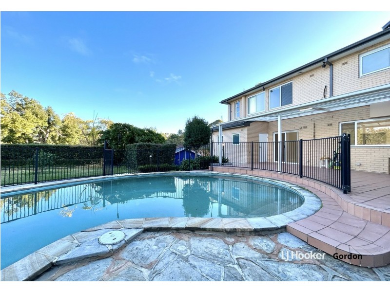 15 Rosetta Ave, Killara NSW 2071