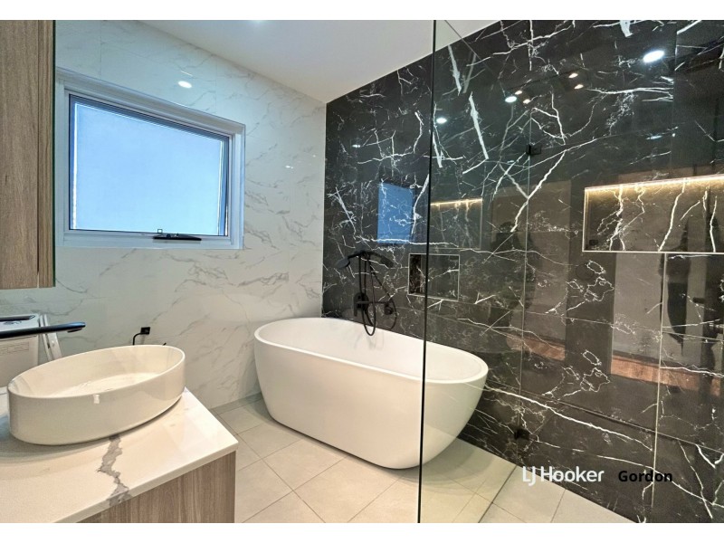 15 Rosetta Ave, Killara NSW 2071