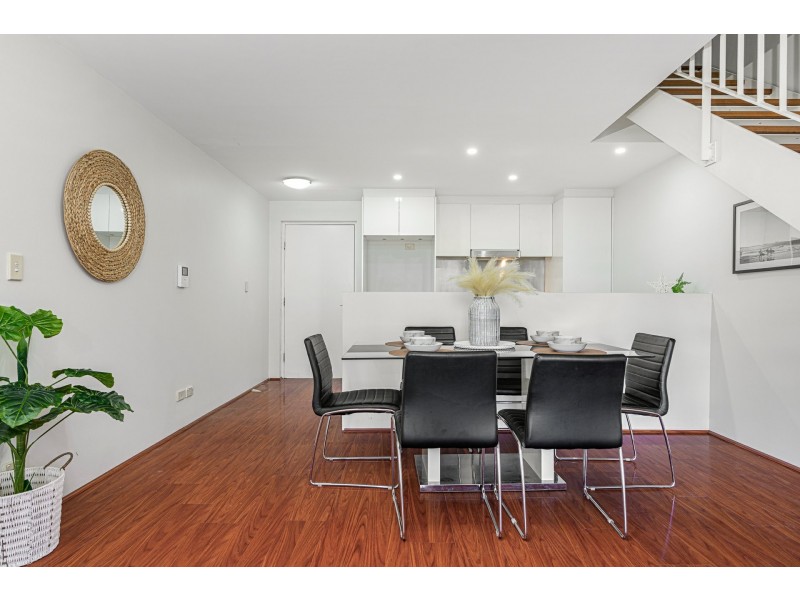 32/7 Victoria Park Pde, Zetland NSW 2017