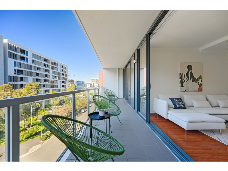 32/7 Victoria Park Pde, Zetland NSW 2017