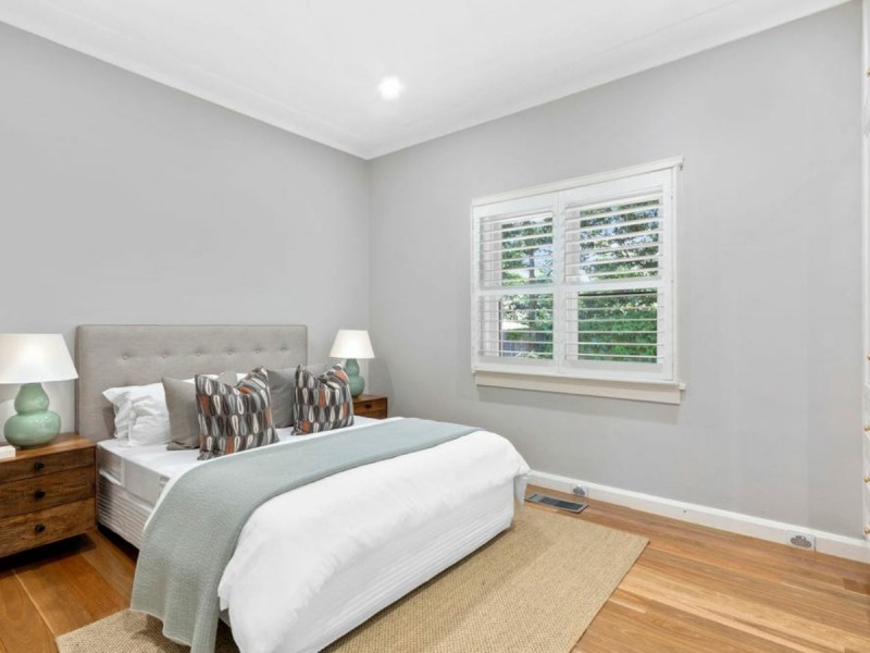 95 Livingstone Ave, Pymble NSW 2073