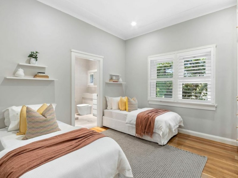 95 Livingstone Ave, Pymble NSW 2073