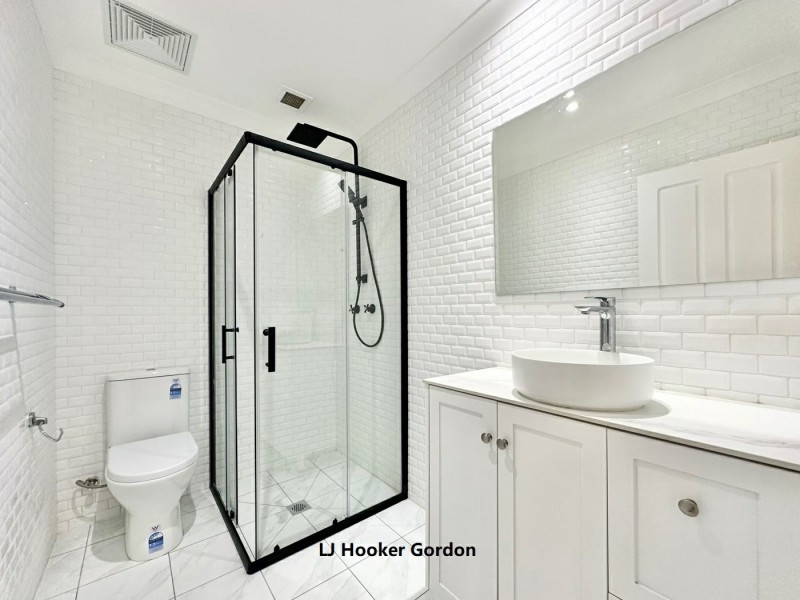 11 The Crest, Killara NSW 2071