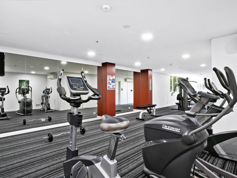 604/10 Avon Road, Pymble NSW 2073