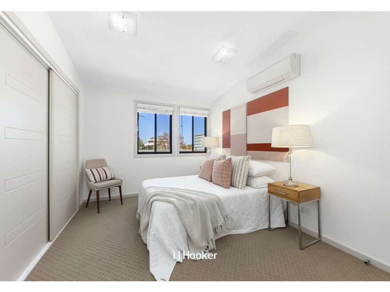 6/6 Shinfield Avenue, St Ives NSW 2075