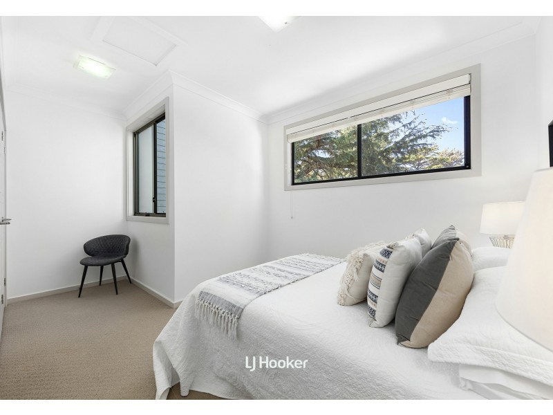 6/6 Shinfield Avenue, St Ives NSW 2075