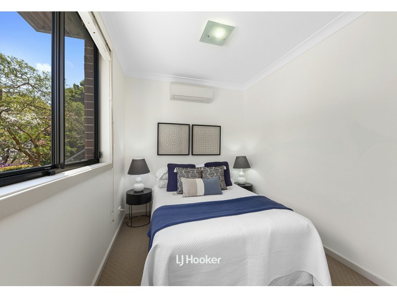 6/6 Shinfield Avenue, St Ives NSW 2075