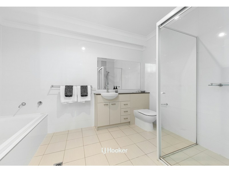 6/6 Shinfield Avenue, St Ives NSW 2075