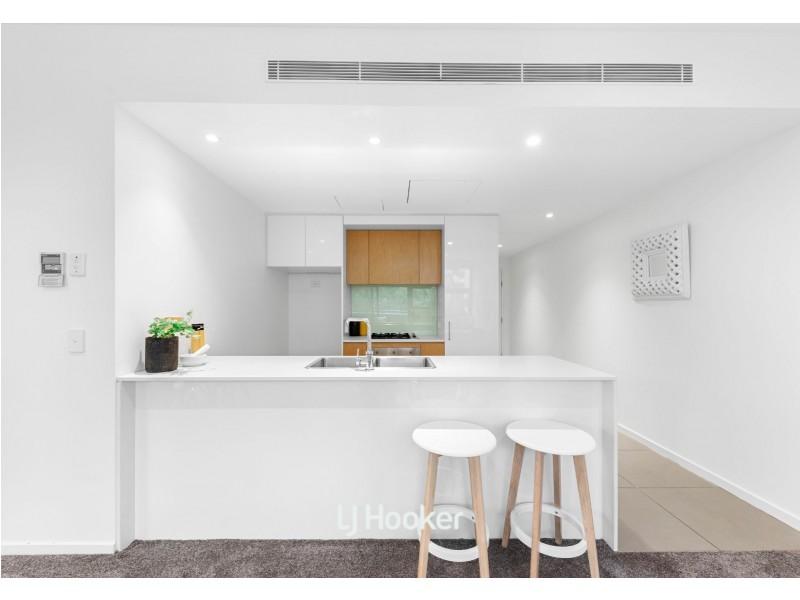 7/8 Saunders Close, Macquarie Park NSW 2113