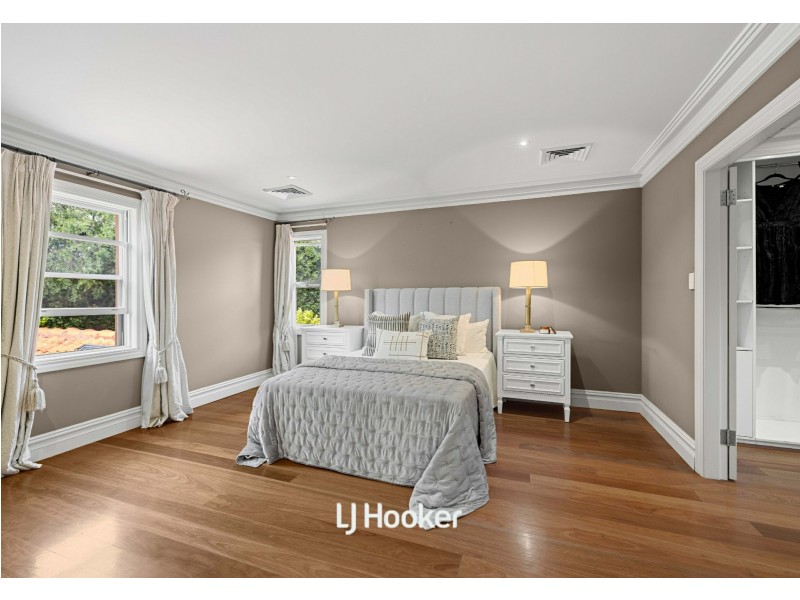 11 Fairlight Ave, Killara NSW 2071