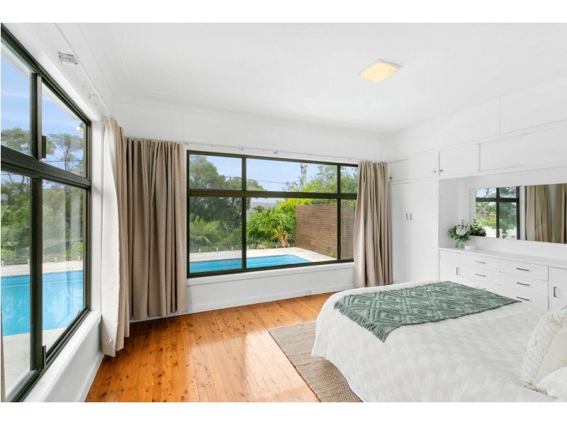 44 Woorarra Ave, North Narrabeen NSW 2101