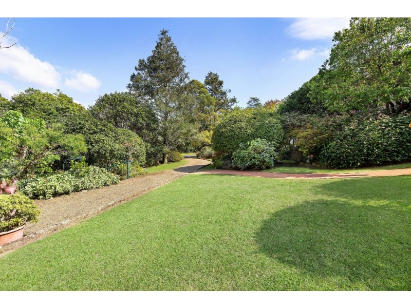27 Warrowa Ave, Pymble NSW 2073