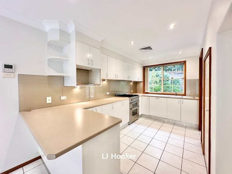 23 Peace Ave, Pymble NSW 2073